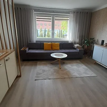 Mieszkanie Blisko Plazy Apartmán