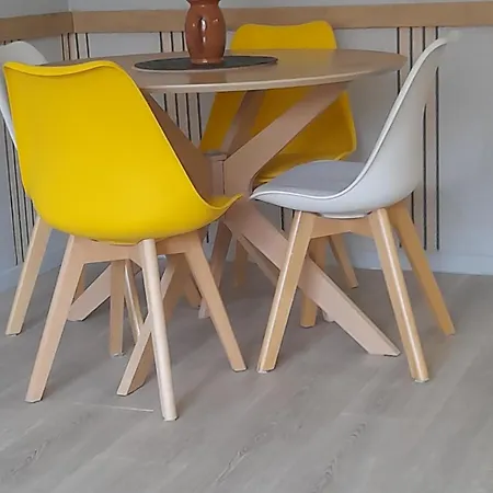 Apartmán Mieszkanie Blisko Plazy