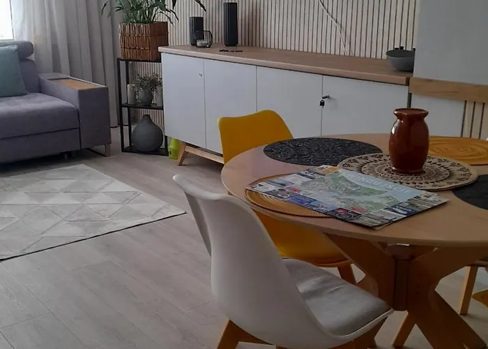 アパート Mieszkanie Blisko Plazy *